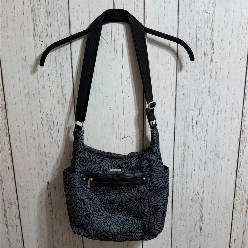 Baggallini Chic Black and Gray Floral Shoulder Bag